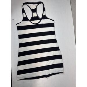 Lululemon Cool Racerback Steep Stripe Black Horizontal Athleisure Size 2‎ Approx